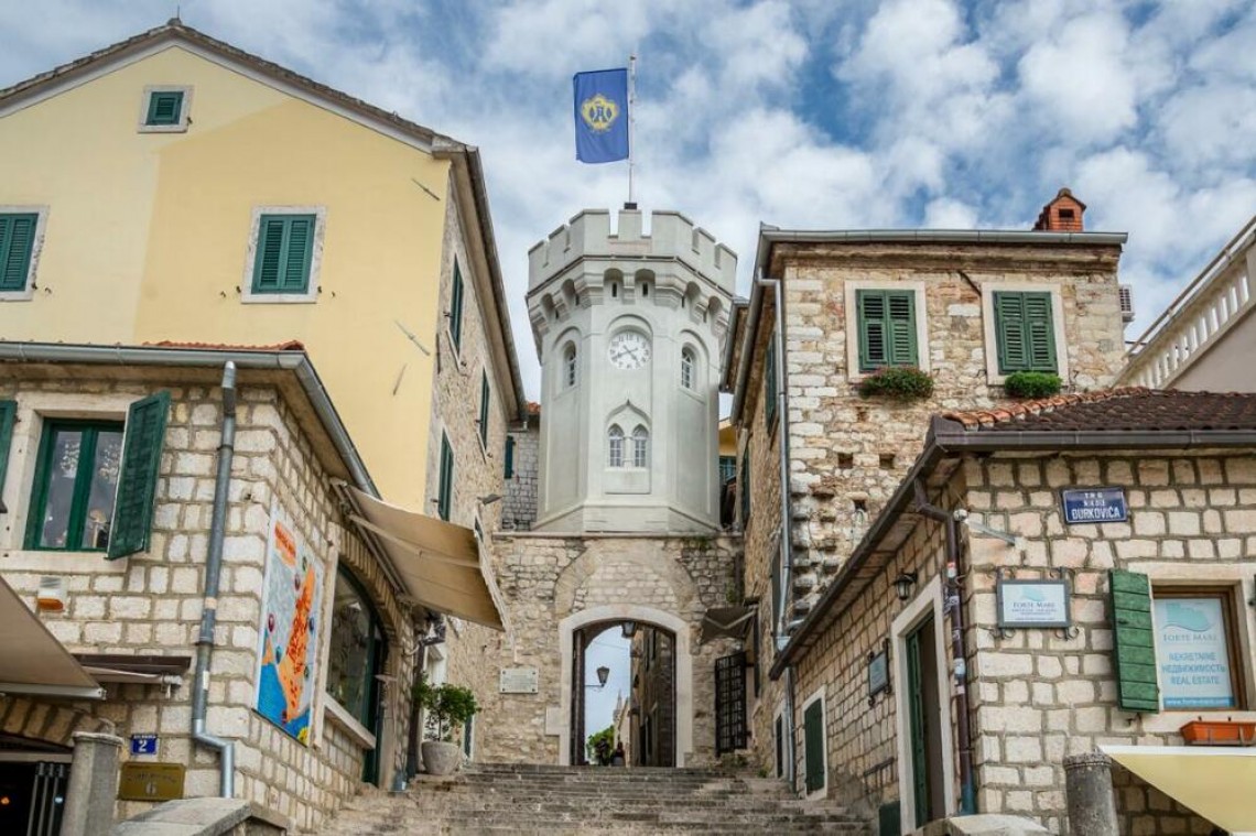 castelnuovo