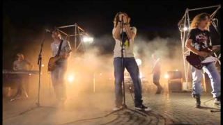 Miligram - Sviraj brate - (Official Video 2012)