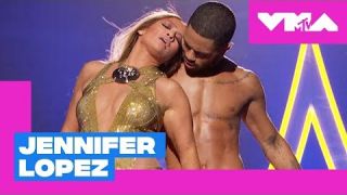 Jennifer Lopez Performs 'Get On The Floor', 'Love Don't Cost A Thing' & More | 2018 MTV VMAs